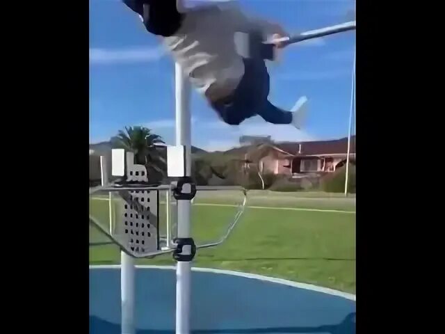 Загадка про волчок. Что можно вертеть. Гипнотические иллюзии. Значение слова вертеть. Предложения со словом волчок игрушка.