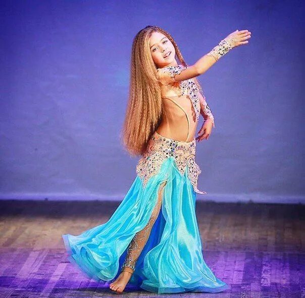 восточные танцы 5 лет. восточные танцы 5 лет. восточный танец школа восточного танца. детские восточные костюмы. восточный танец в дет чалу.