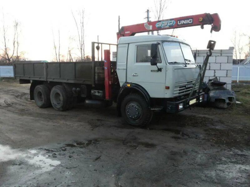 Манипулятор брянск. Камаз 53212 unic 300 воровайка. камаз манипулятор стрела 3. камаз 53 212 манипулятор. камаз воровайка 3 тонны.