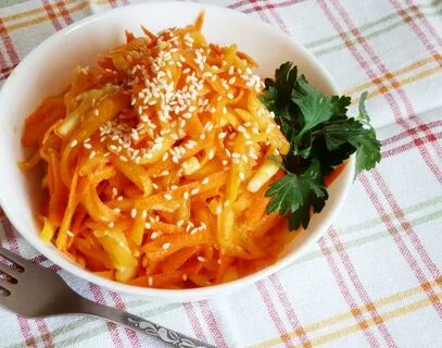 Вкусный салат из сырой моркови