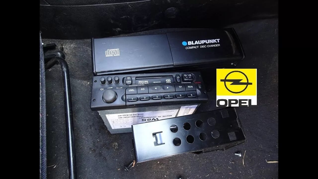 Cd чейнджер kenwood. Panasonic 6-disc cd changer. Чейнджер 2000 года. Cd changer w 124. Compact disc digital audio магнитола в машину.