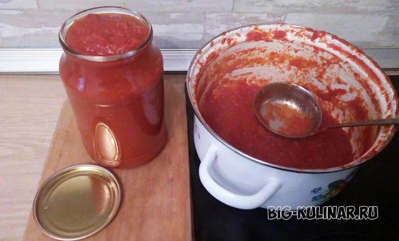 Приготовить домашнюю томатную пасту на зиму. Заморозка томатной пасты на зиму. Заморозить томатную пасту. Домашняя томатная паста из помидор на зиму. Томатный сок из автоклава.