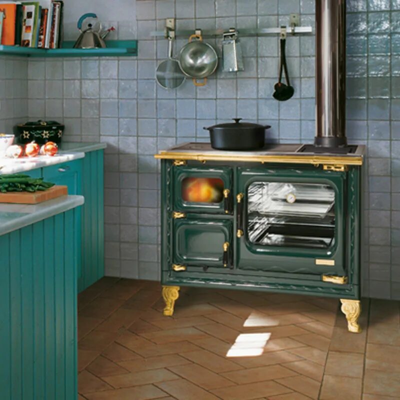 Печи с духовым шкафом. Печь hergom e40 stove. дровяная печь hergom nansa ii. дровяная печь stove чугун. печи с духовкой и плитой на дровах.