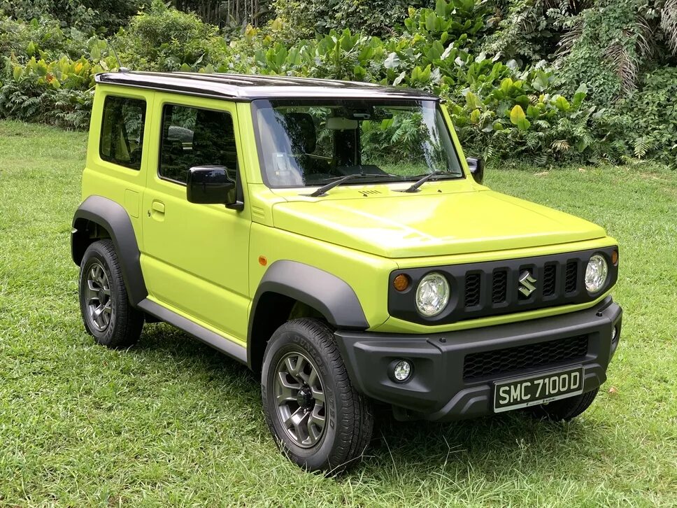 Сузуки джимни 2022. Suzuki jimny new 2019. Цвета сузуки джимни. Suzuki jimny 2020. Сузуки джимни красный.