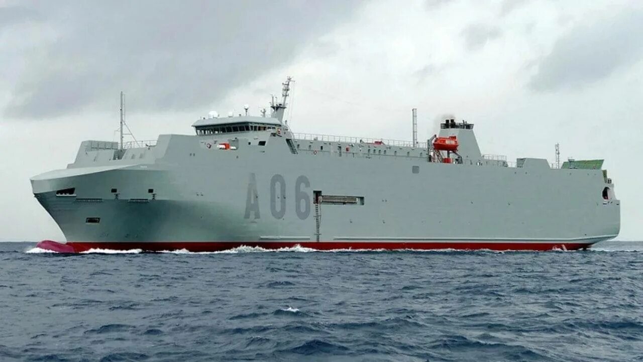 Патрульный корабль p71 serviola испании. Корабль всм испании райо. Príncipe de asturias авианосец. Испания корабль военный. Испанских авианосец принсипе де астуриас.