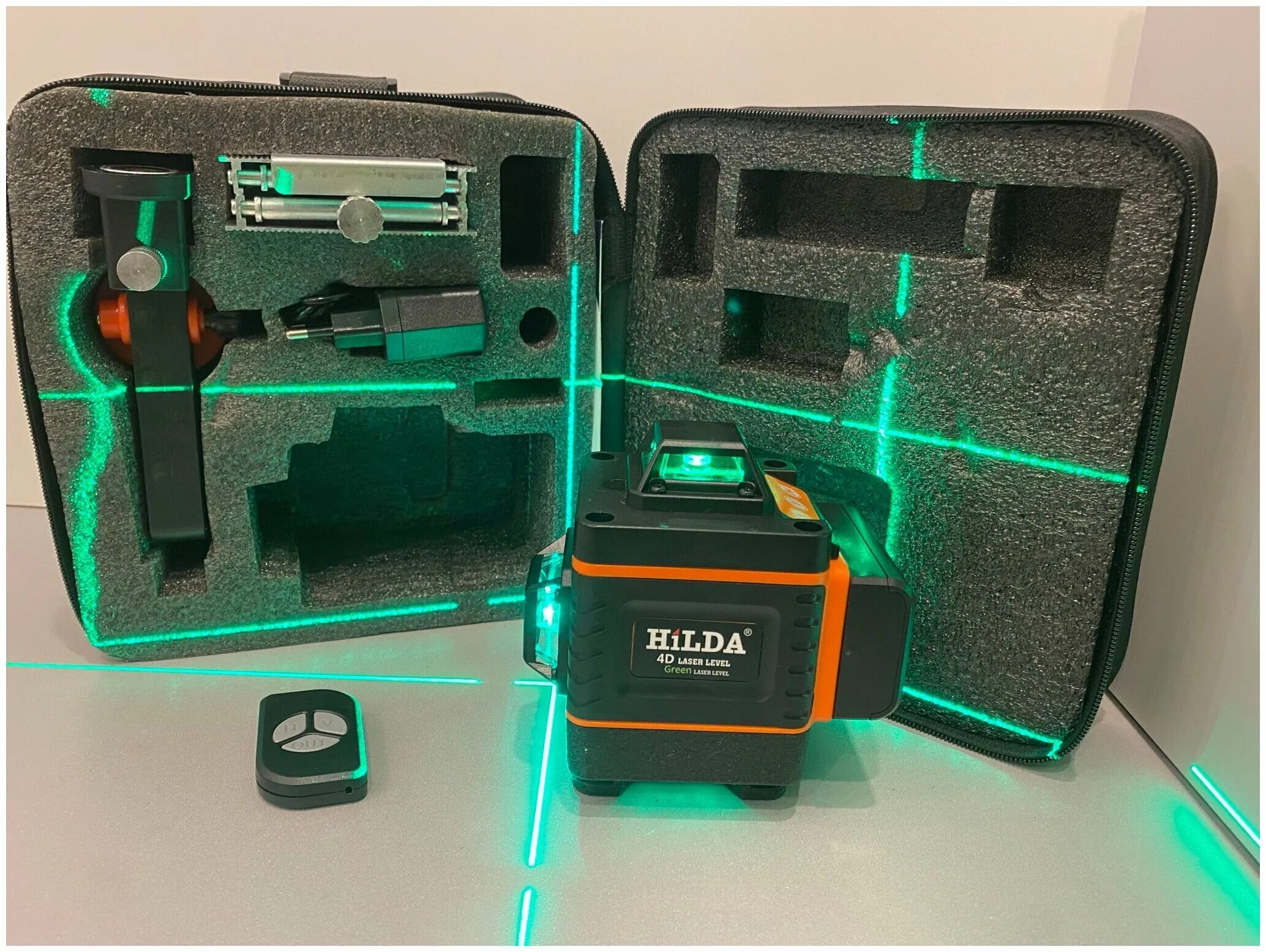 Нивелир лазерный маркус. Лазерный уровень hilda 4d/16 линий. Рейтинг лазерных уровней. Hilda 4d 16. Лазерный уровень hilda 4d/16 линий.