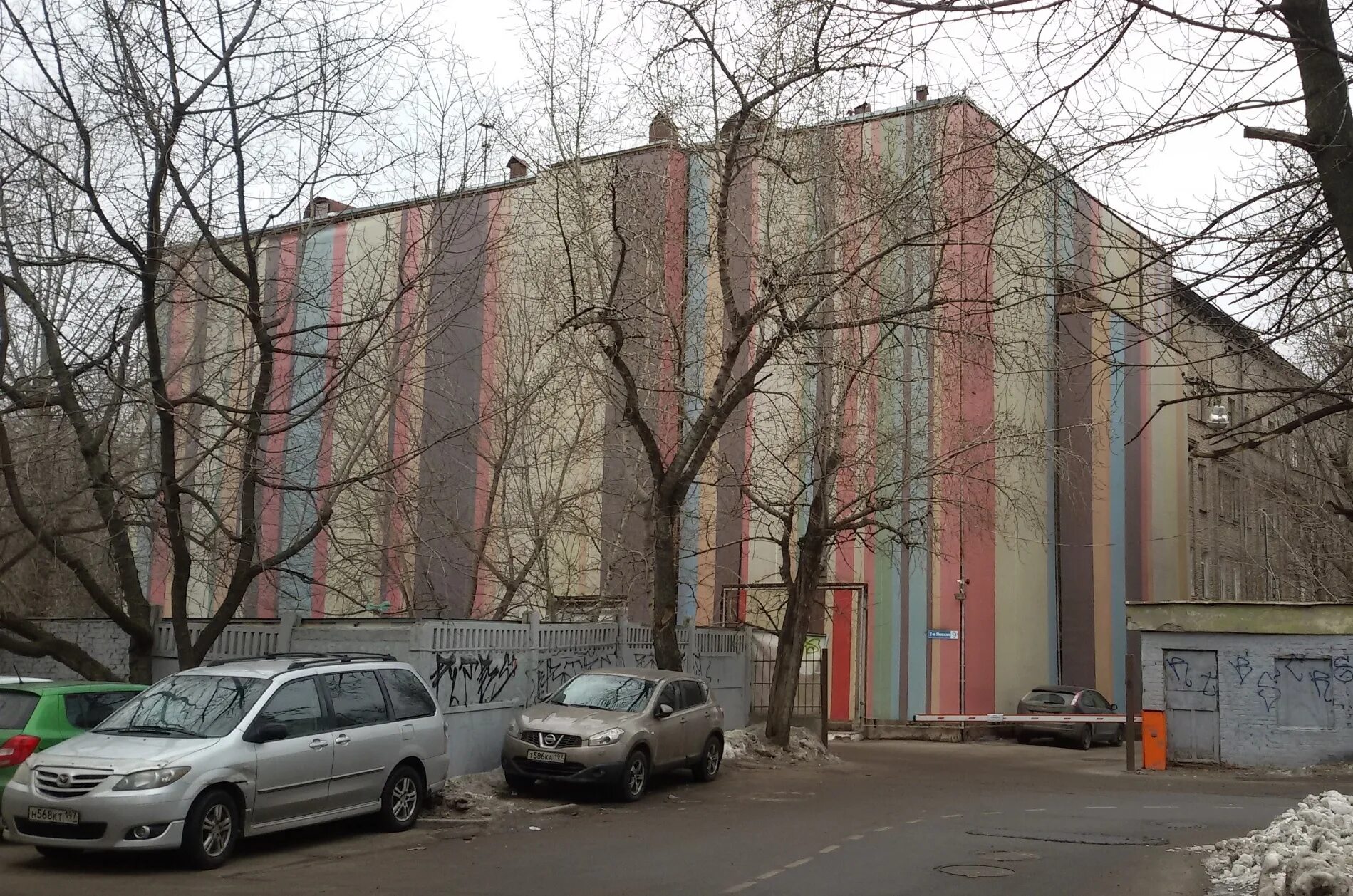 Марьина роща москва. Без марьина. Район метро марьина роща. Марьино (район москвы). Пруды района марьино.