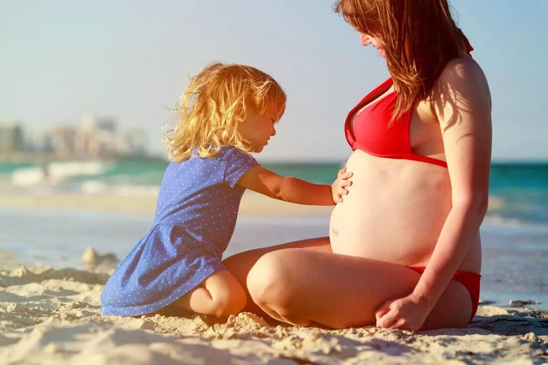 Б п родов. Беременные на пляже. Фотосессия беременных на море. Фотосессия беременных на пляже.