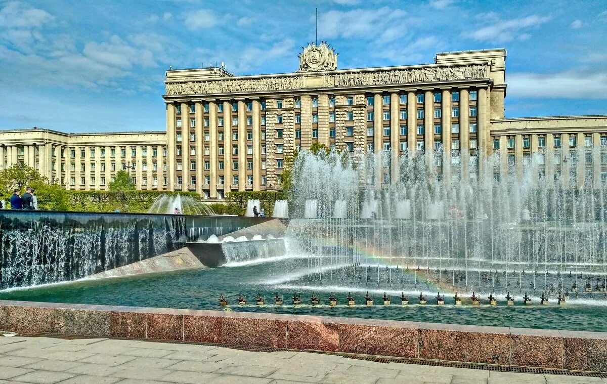 Московская площадь Санкт-Петербург. Дом советов Санкт-Петербург фонтаны. Фонтан на Московской площади в Санкт-Петербурге. Фонтаны на Московском проспекте в Санкт-Петербурге