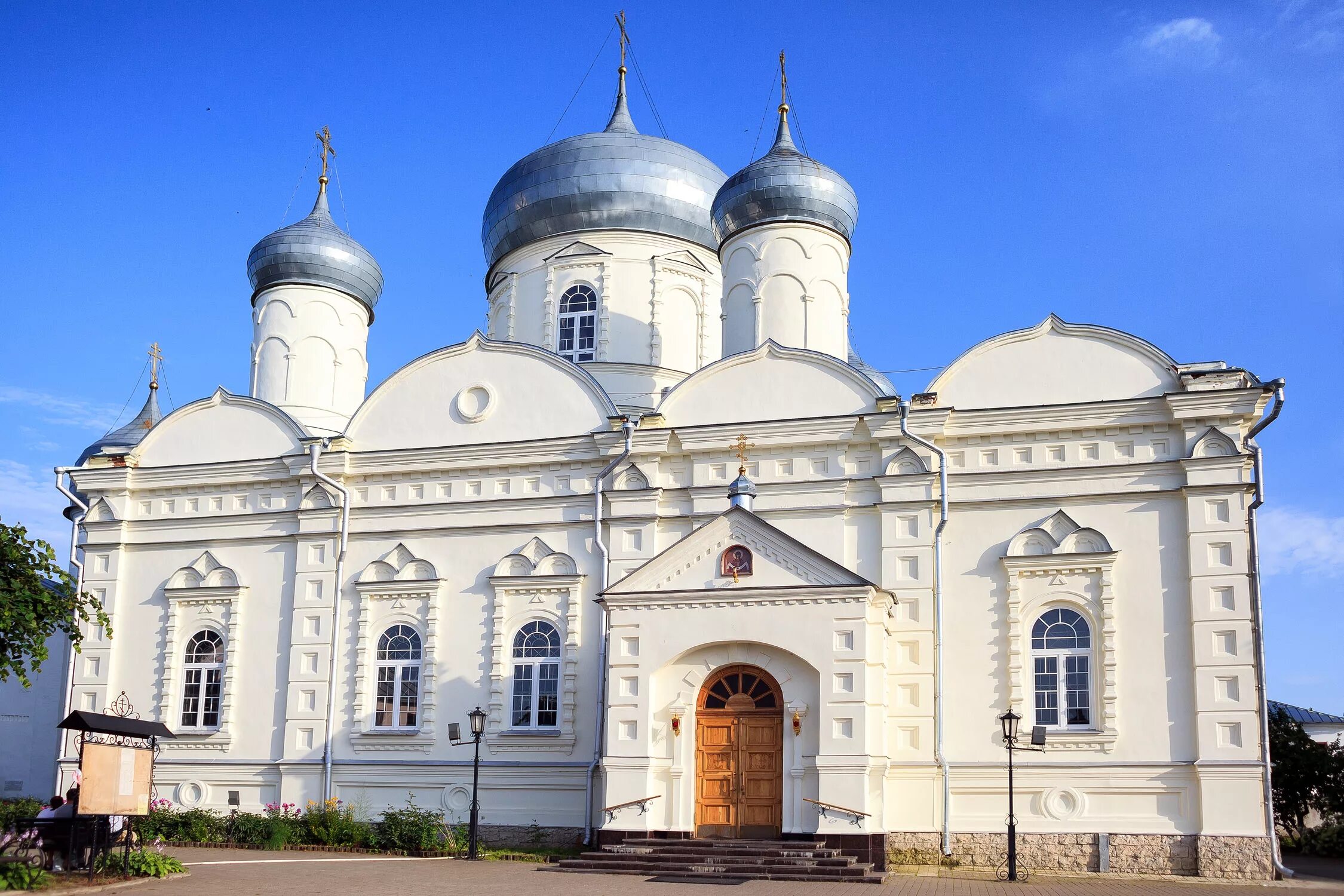 зверин монастырь новгород церковь покрова. церковь покрова зверина монастыря великий новгород. великий новгород зверин. великий новгород зверин. зверев монастырь великий новгород.