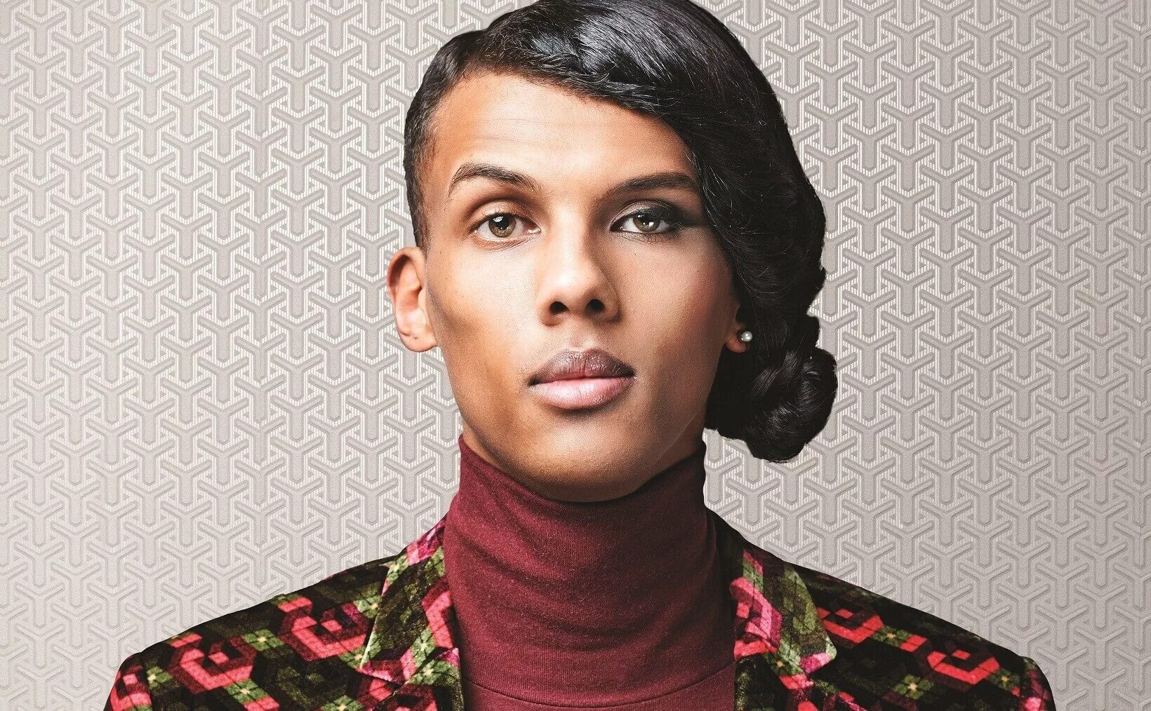 Исполнитель песни папа. Stromae. Stromae певец. Стромай 2022. Стромае Рандеву.