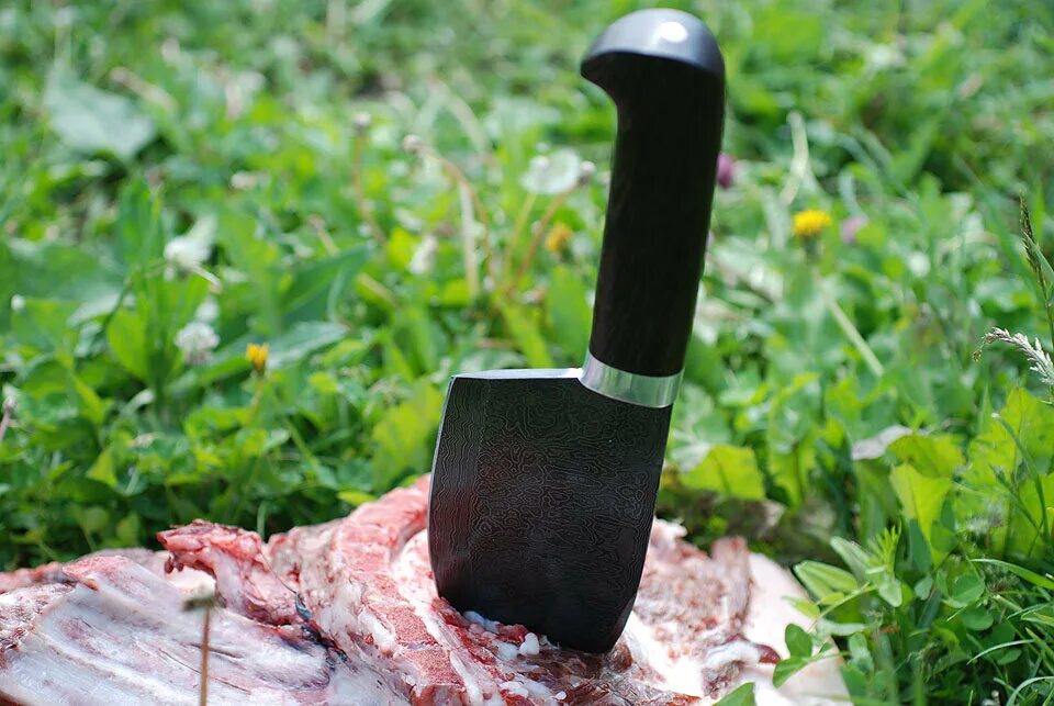 Сербский нож тяпка чимичанга. Нож тяпка Старорусская. Тяпки для мяса Дамаск. Нож тяпка купить
