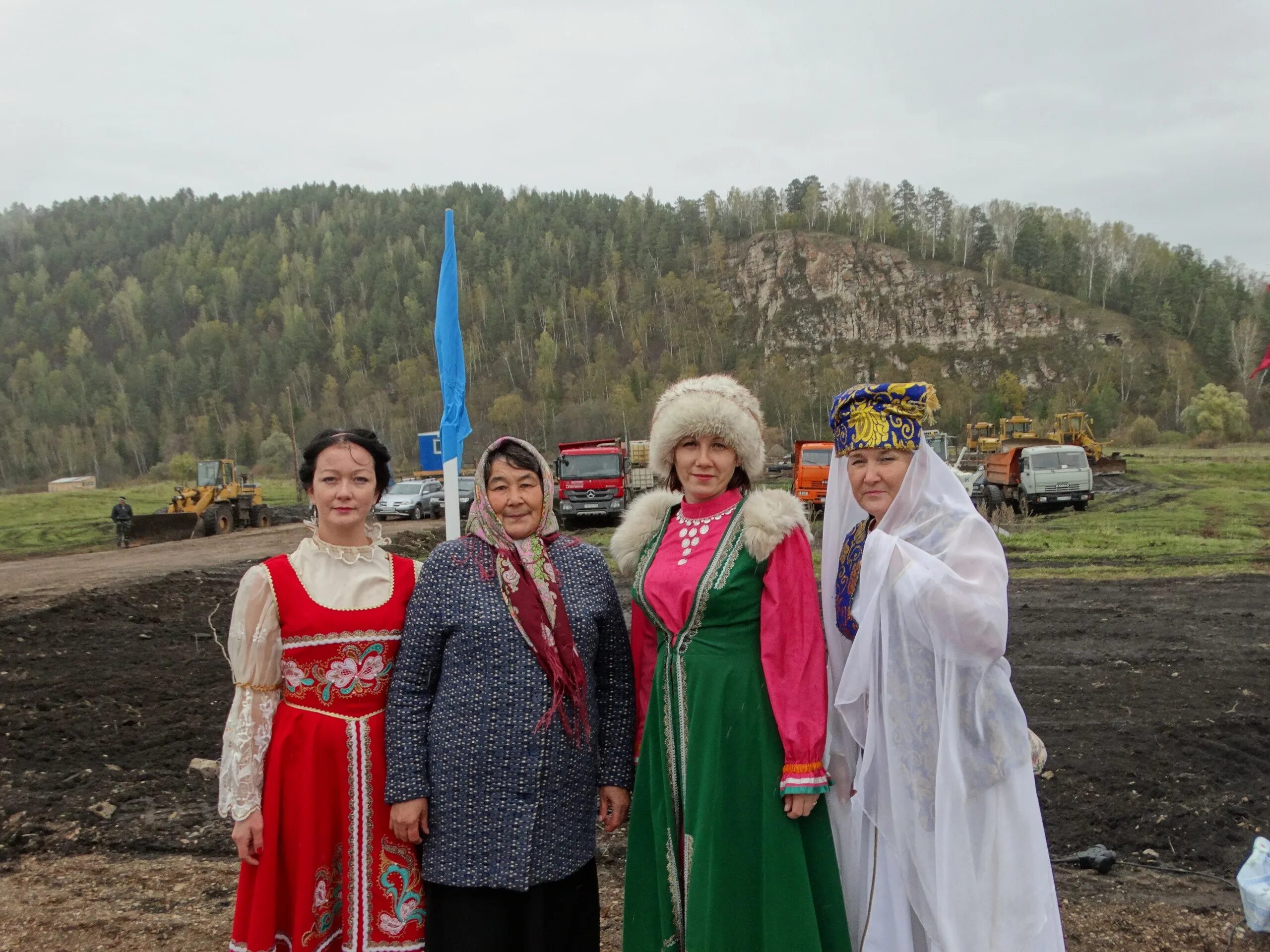 Новомуллакаево караидельский. Деревня шамратово караидельский. Новомуллакаево. Школа караидель. Погода новомуллакаево.