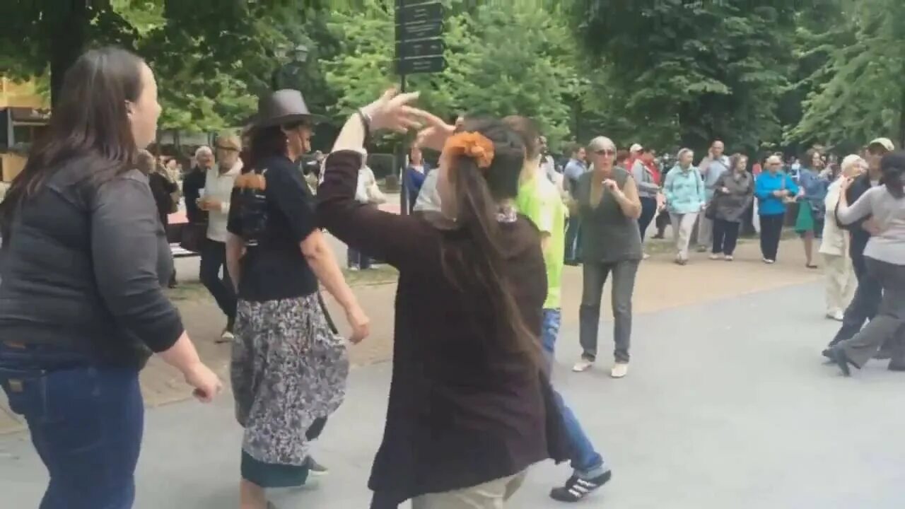 Сокольники танцы видео. Сокольники танцы видео