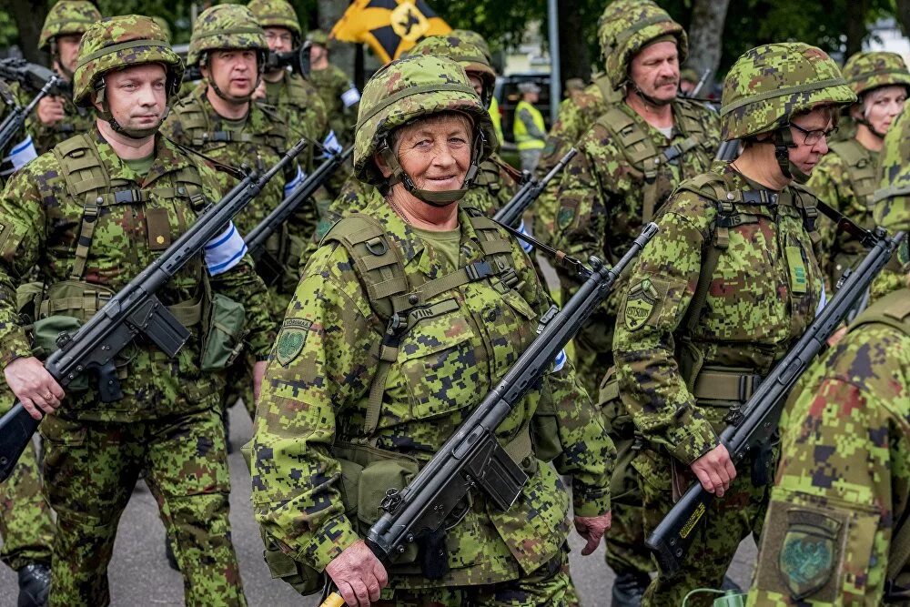 Эстония направит одного военного. Эстонская армия Кайтселийт. Эстонские войска. Эстонская Военная форма. Вооруженные силы Эстонии.