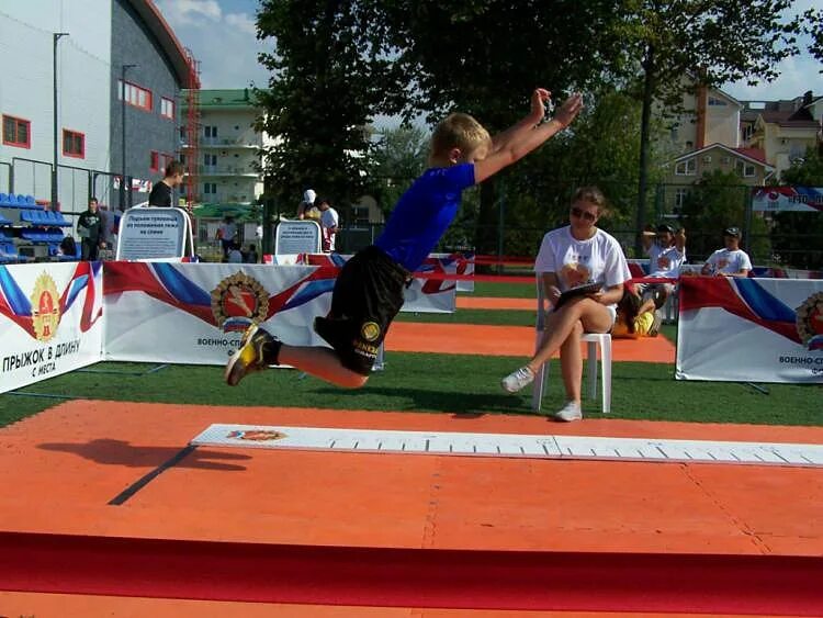 Прыжок с места гто. Прыжки в длину с места нормативы 6 лет. Гто прыжки. Прыжок в длину гто. Гто прыжки в длину с места нормативы.