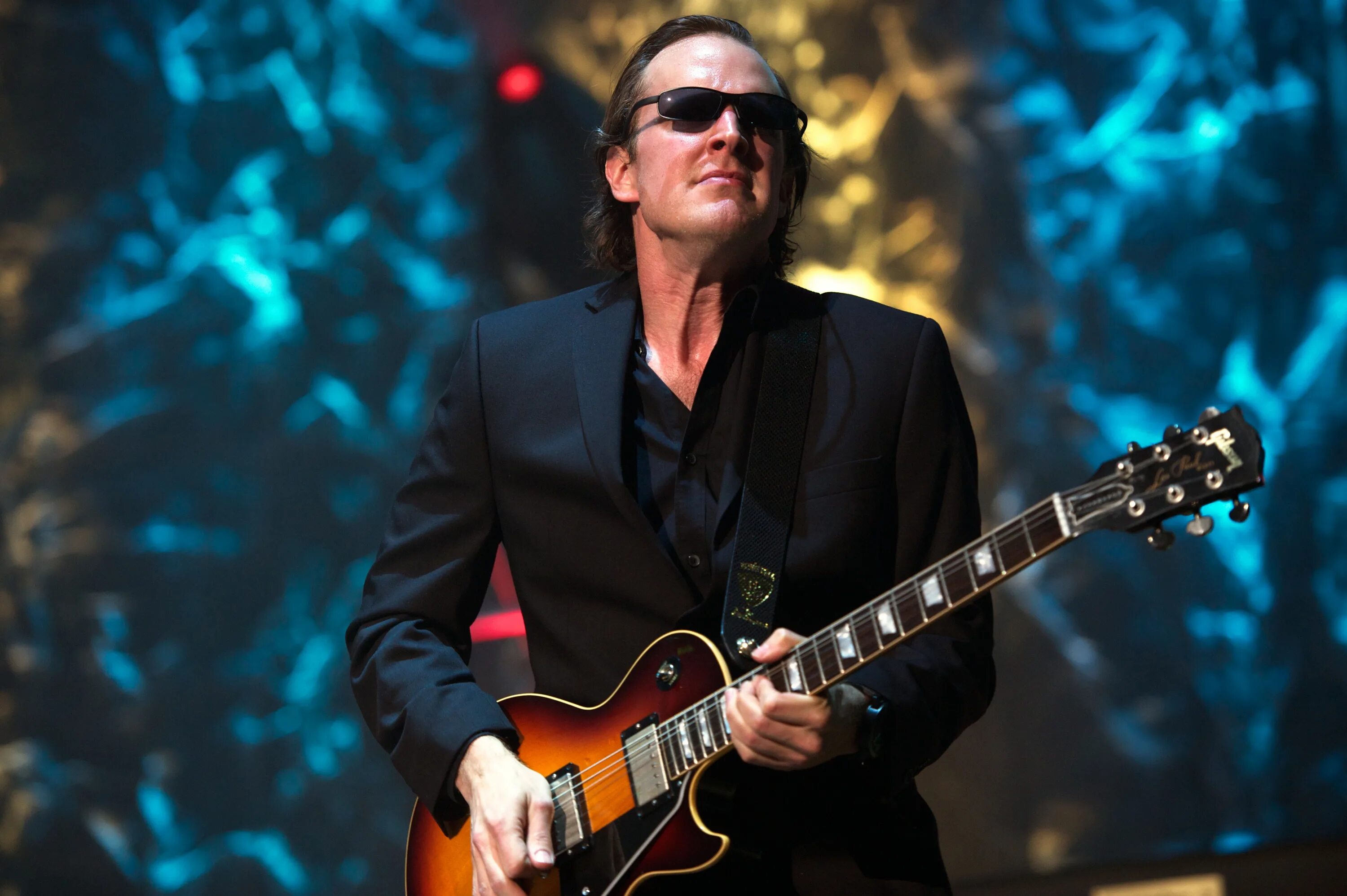 Joe Bonamassa. Joe Bonamassa гитарист. Бонамасса 2002. Joe Bonamassa 2022.