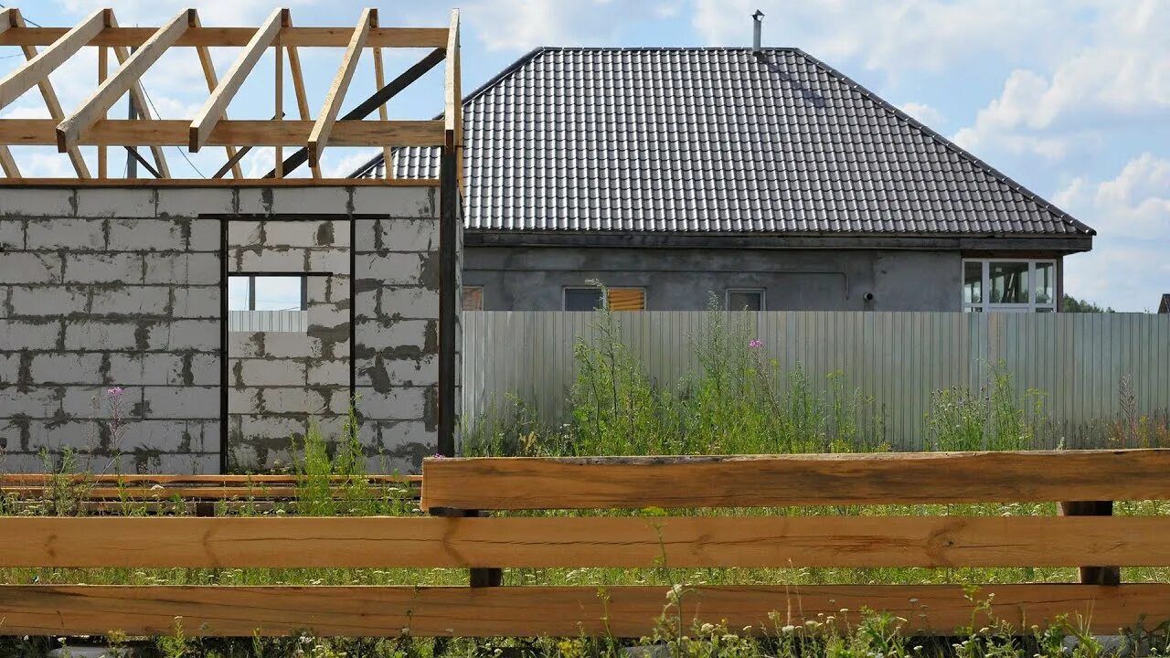 Дома ключи шадринск. Новые дома в кургане. Строительство домов курганская область. Коттедж за 15 миллионов рублей. Дома из бруса в сибири.