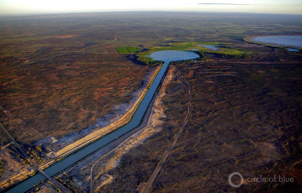 Река дарлинг полноводна круглый. Муррей и Дарлинг. Реки Дарлинг и Муррей. Река Дарлинг. Река Дарлинг в Австралии.