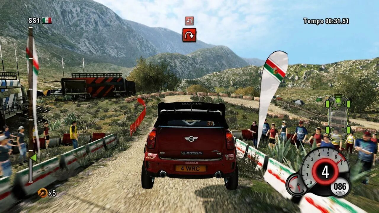 Лучшие автосимуляторы. Forza motorsport 3 автосимуляторы. Гоночный автосимулятор vr. Игры гонки на рулях и педалях. Bmw need for speed shift.