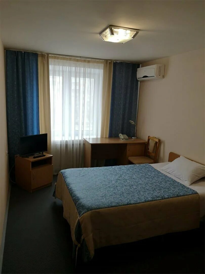 Гостиница балаково трнавская ул 3а балаково. Апарт отель балаково. Арбат старз отель. Балаково саратовская гостиница. Гостиница балаково саратовская область.