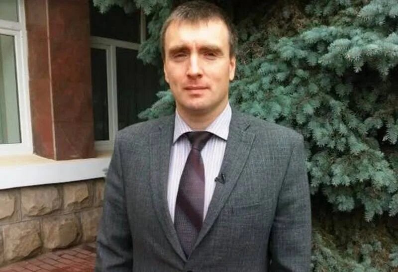 Гимназия 3 брянск директор гимназии. Василенко константин николаевич. Брянск директор. Директор 66 школы город брянск. Константин василенко брянск.