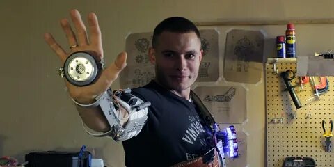 Алекс буркан