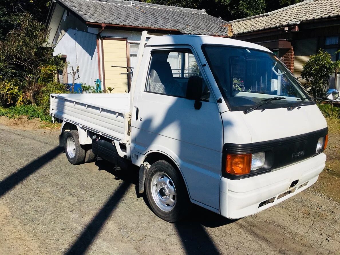 Мазда грузовик 1.5т. Мазда Титан грузовик 2т. Mazda Bongo 1т. Грузовик Mazda Bongo 1991. Mazda грузовики