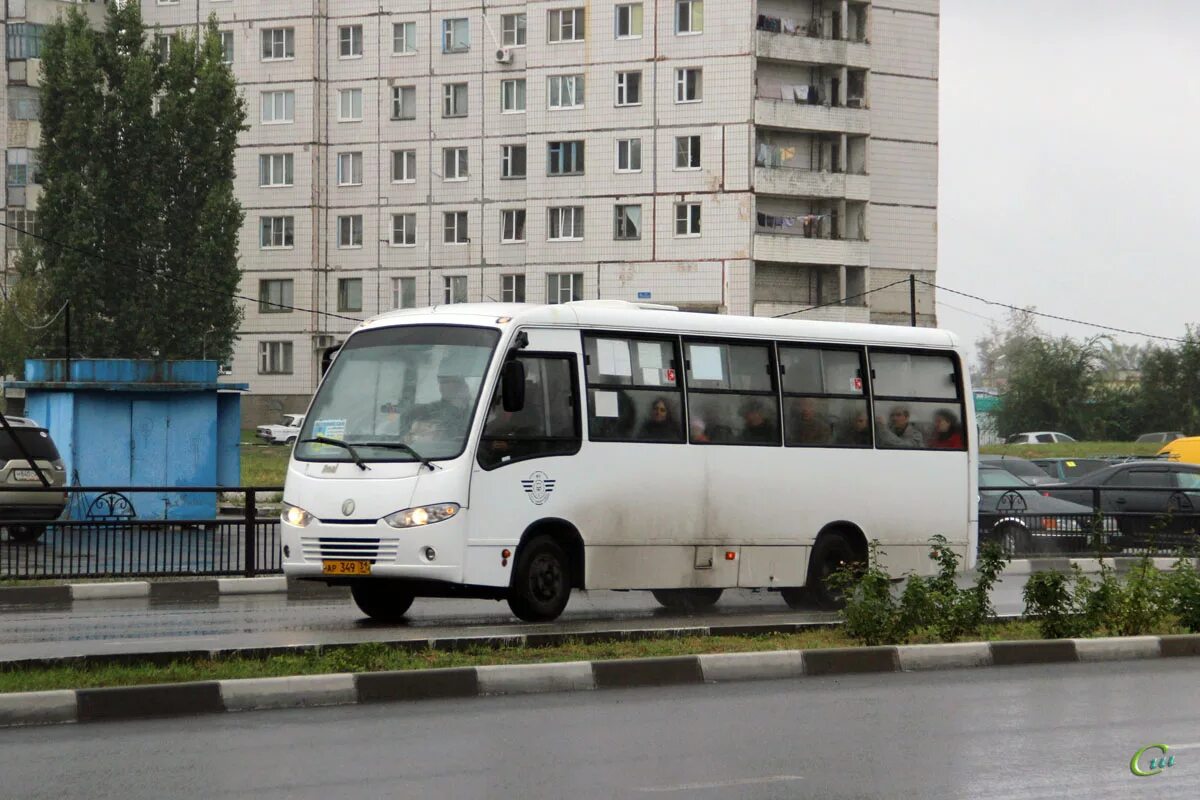 Маршрутки в старом городе. Автобус 31 старый Оскол. ПАЗ старый Оскол. ПАЗ Реал автобус. Маршрутки старый Оскол.