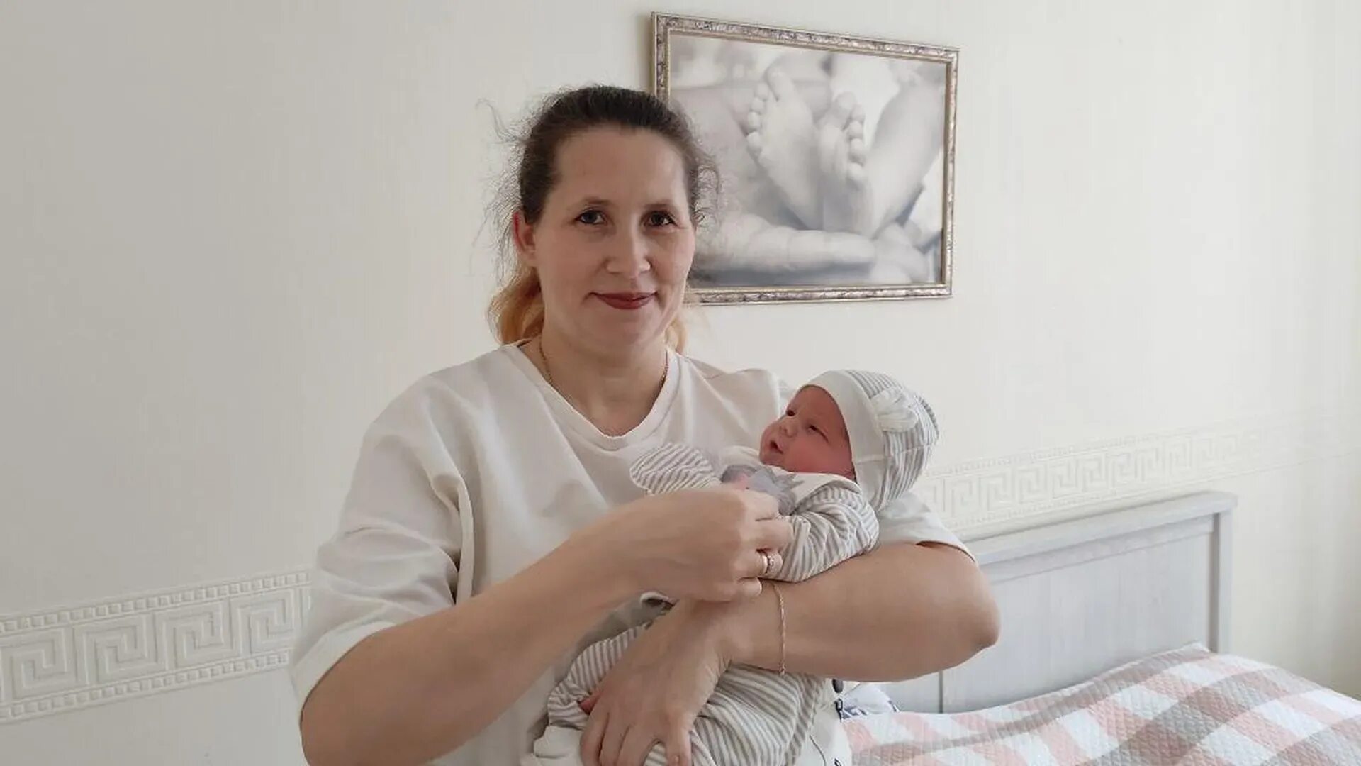 Стала мамой в 14. Люба бессуднова родила в 14. Женщины родившие в 40. Таня лучишина. Стала мамой в 14.