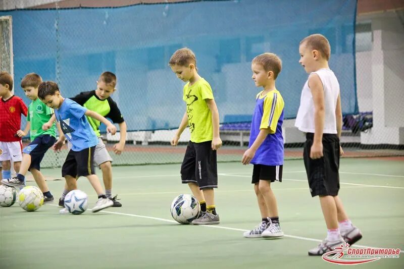 сдюшор владивосток. спортивные дети. спортивная школа дети россии. спортивные занятия в детском саду. ковалев александр мини футбол.