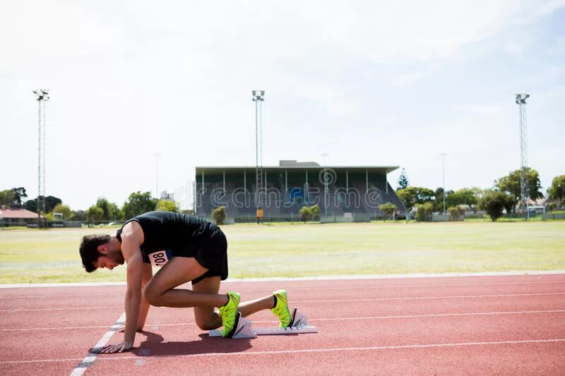 Готов к бегу. Спортсмен готов. Готов бежать. Спортсмен не готов. Ready to run