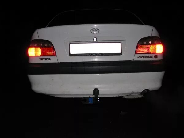 Фаркоп ipsum 2009. Фаркоп тойота авенсис 1997 2001. Фаркоп тойота авенсис т27. Фаркоп на тойота авенсис. Фаркоп на тойота авенсис 2008.