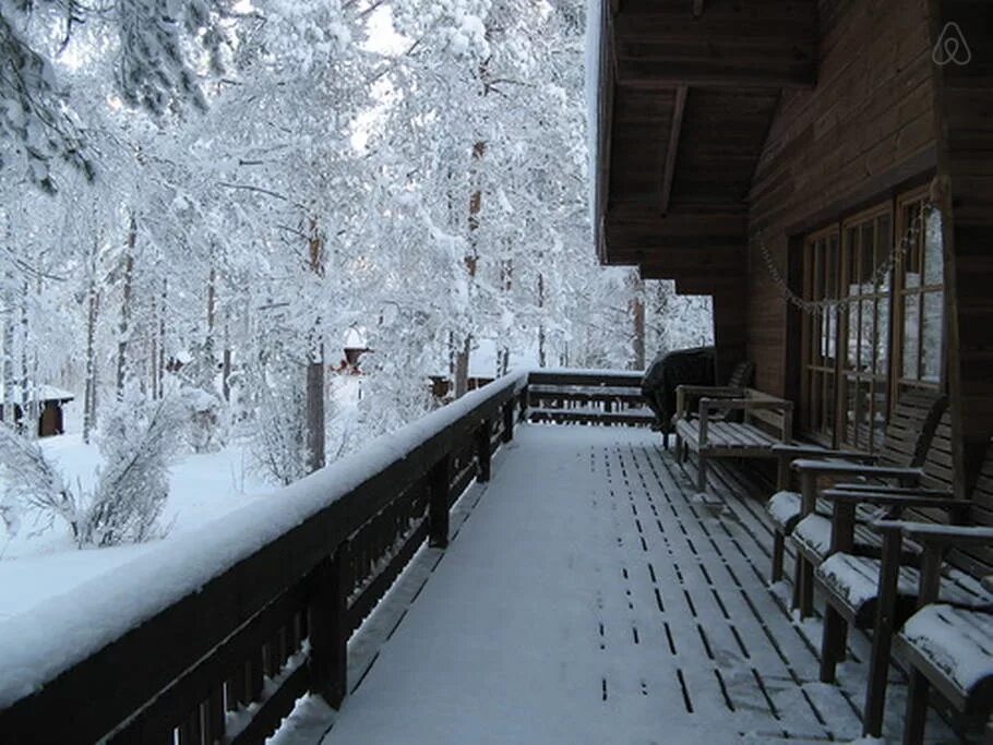 открытая веранда зимой