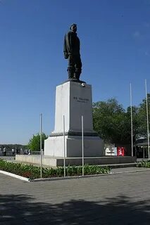 Сколько памятников в оренбурге