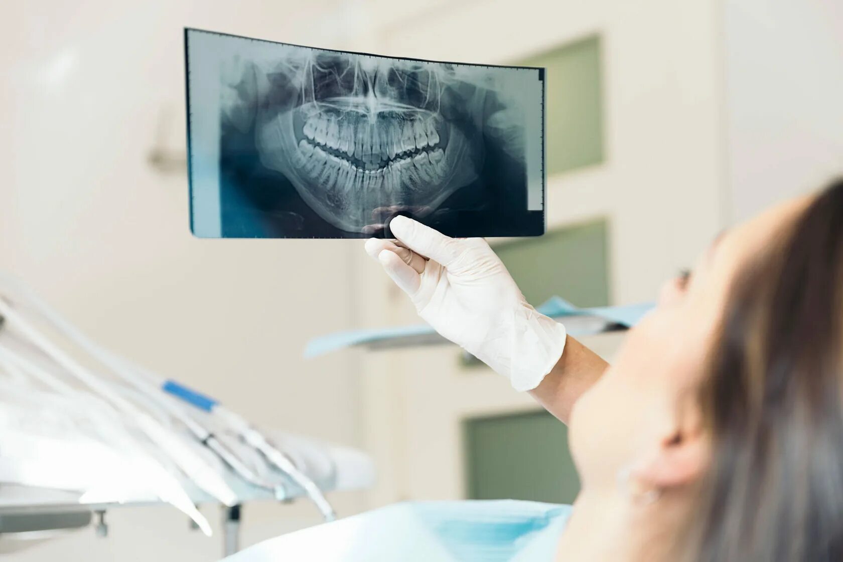 Снимок будут делать. Ортопантомограмма челюсти. Панорамный снимок зубов ОПТГ. Что такое снимок ОПТГ В стоматологии. Ортопантомограмма (рентген).