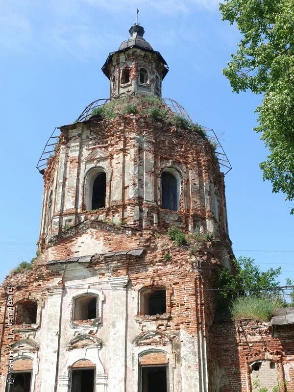 Ивашево ильинского района ивановской области. Ильинское-хованское ивановская область. Ильинское ивановская. Деревни ивановской области ильинского района. Церковь спаса нерукотворного в селе ильинское.