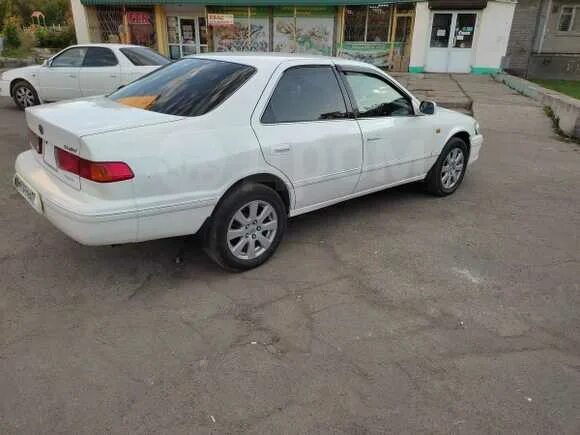 Toyota camry gracia 2000. Тойота камри грация 2001. Камри грация 2001. Тойота грация седан 2001. Камри грация 2001.