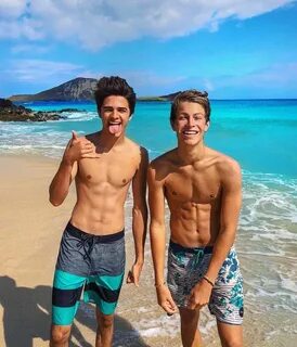 Hot Surfer Guys, Surfer Boys, Brent Rivera, Abs Boys, Cute Gay Couples, Mal...