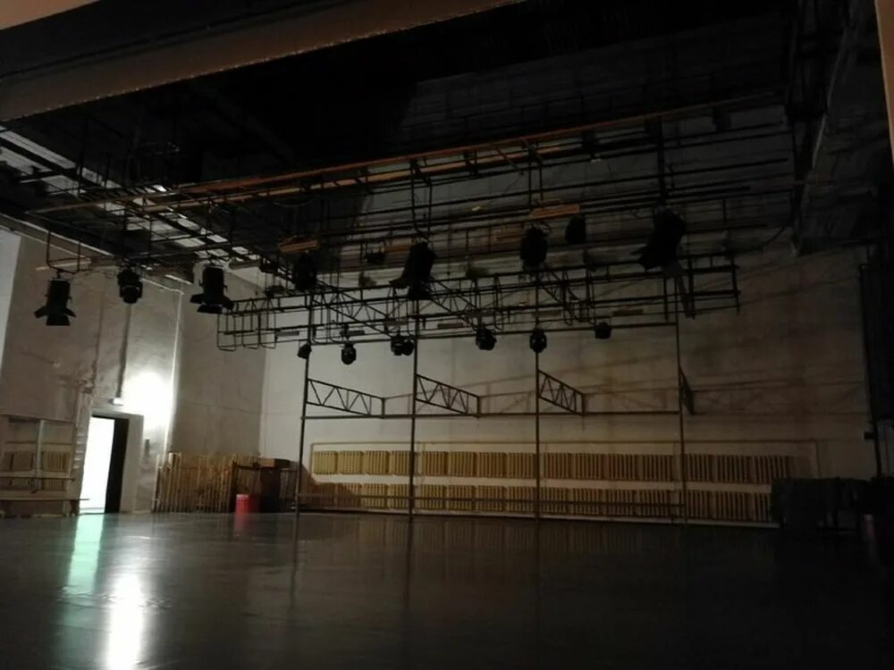 Пласт город в челябинской. Дк октябрь город пласт. Дом культуры пласт челябинская область. Дк октябрь город пласт. Челябинская область город пласт про город.