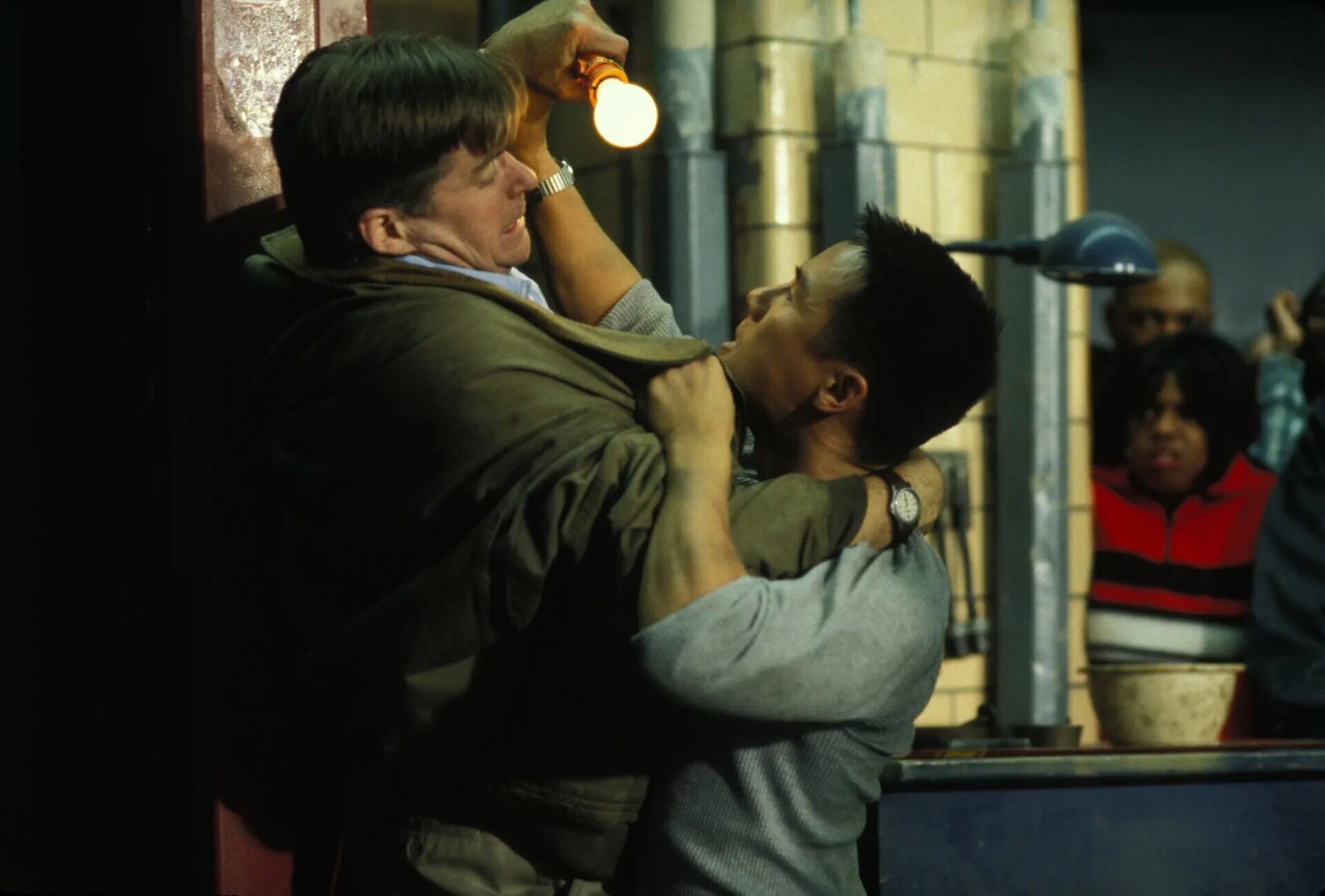 С двух последних уроков. Замена последний урок фильм 1998. Замена 2 последний урок. Д. The substitute 2 фильм.