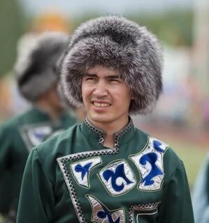 Башкирский национальный головной убор