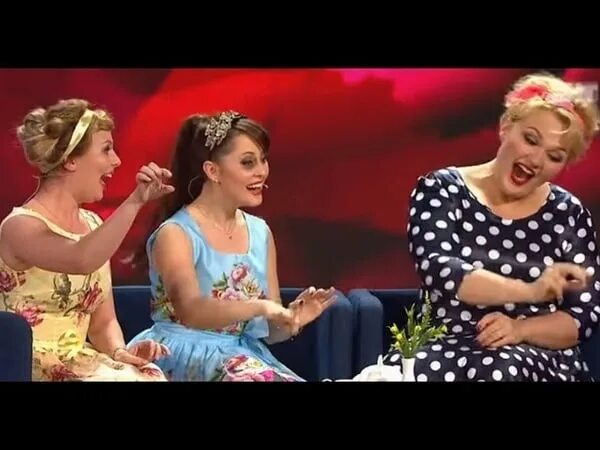 Камеди вумен однажды в ресторане. Женский дождь comedy woman. Камеди вумен анонс тнт. Камеди вумен клуб домохозяек с варнавой. Камеди вумен клуб домохозяек с варнавой.