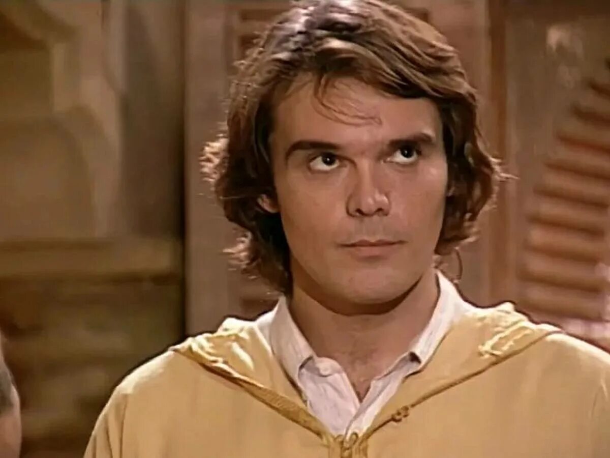 Клон 20. Джованна антонелли клон жади. Клон жади и лукас. Жади клон. Клон жади и саид.