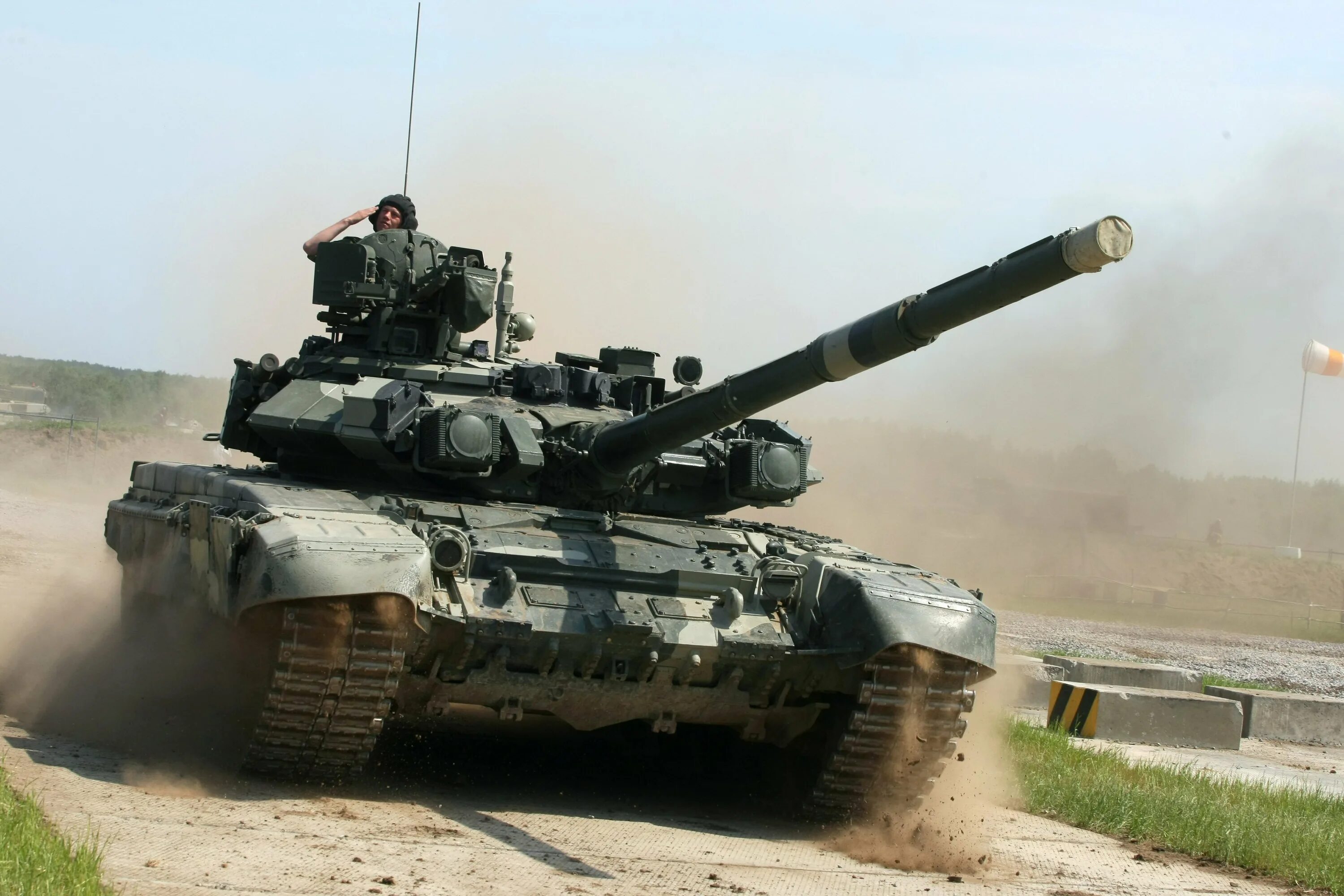 Танк т-90мс. Т 90. Т-90с Бхишма. Танк 90 МС.