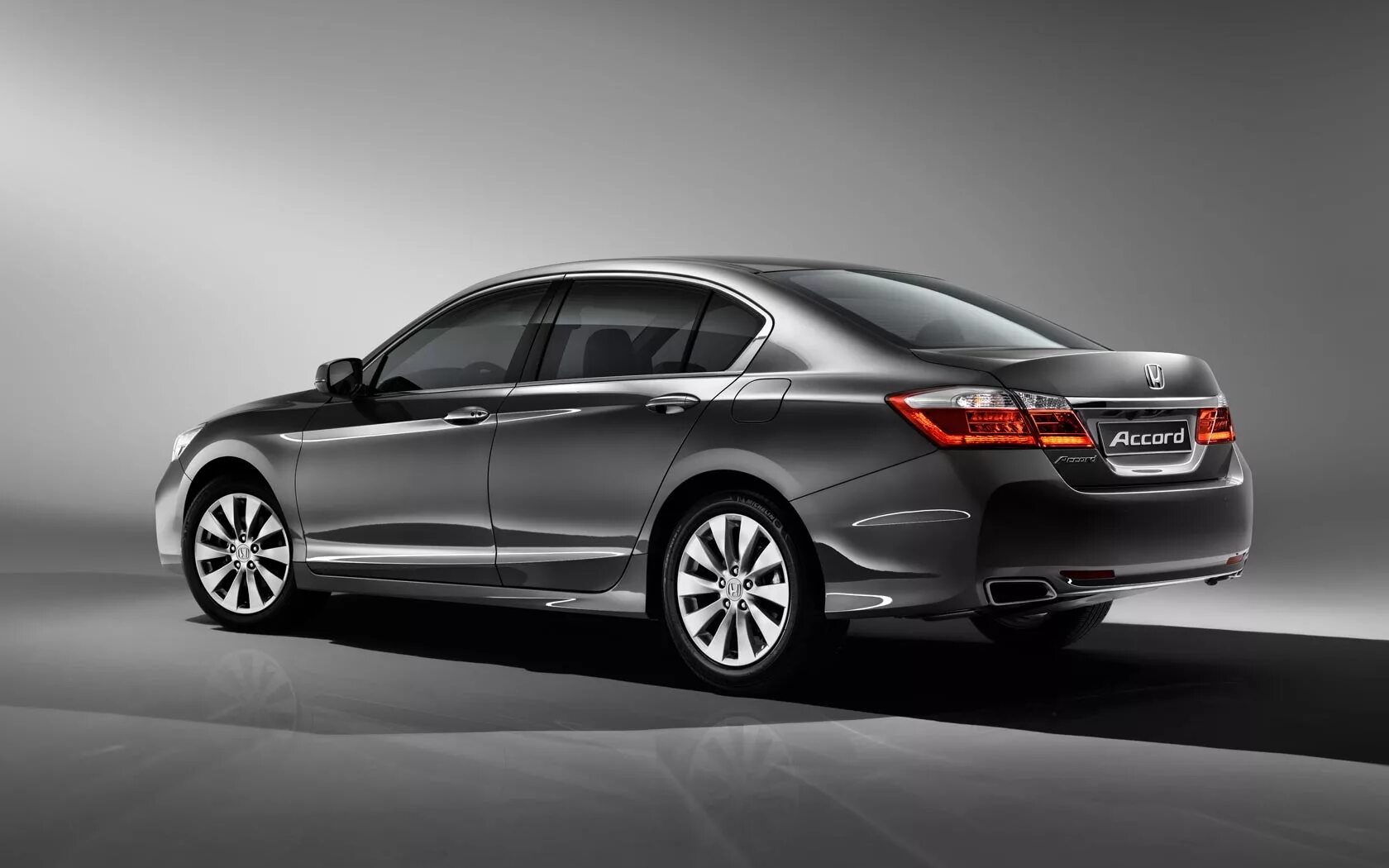 Фото 2015 года. Honda Accord 2015. Honda Accord 9 2015. Хонда Accord 2015. Honda Accord 8 2015.