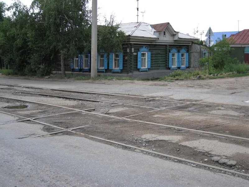 Орджоникидзе до скольки. Старый Омск в фотографиях улица Орджоникидзе. История улица Орджоникидзе. История про улицу Орджоникидзе в Омске. Старый Омск улица Орджоникидзе 44.