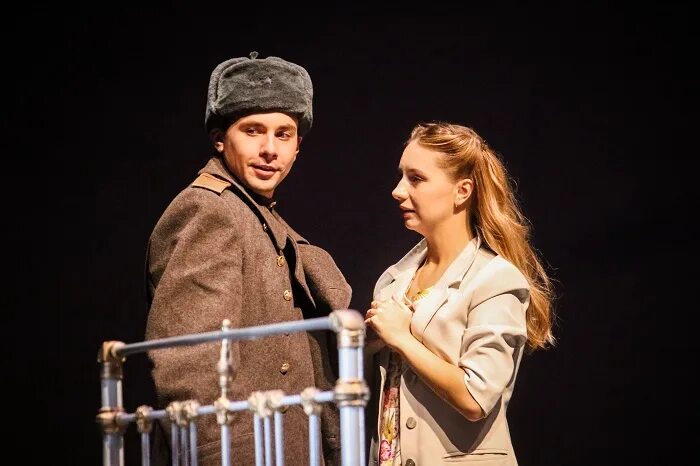 Театр на счастливой бывшие. Не бойся быть счастливым спектакль. Театр на счастливой бывшие. Театр на счастливой бывшие. Театр на счастливой бывшие.