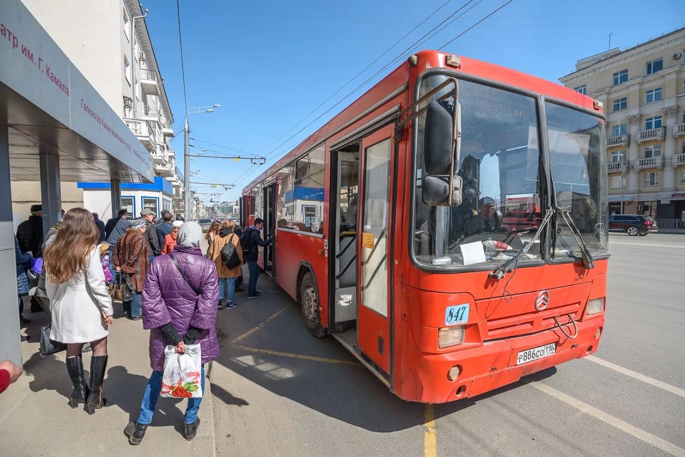 Автобус Казань. Казань обзественны йтранспорт. Казанский общественный транспорт. Городской автобус Казань. Общественный автобус казань