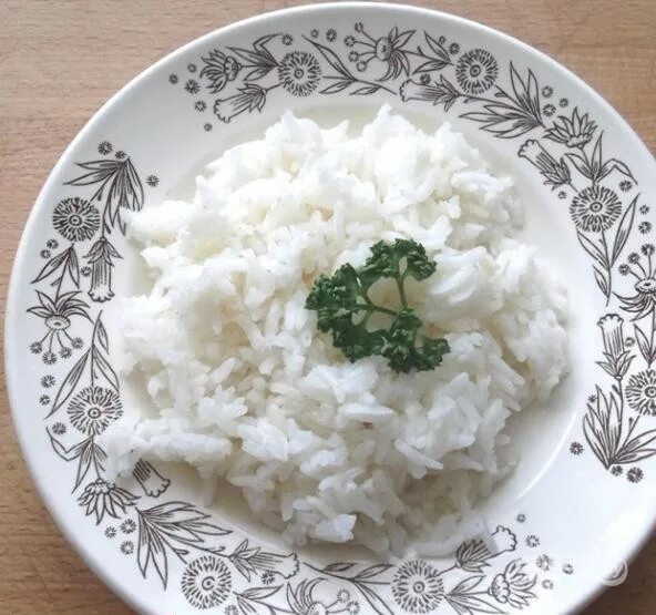 Рассыпчатый рис на гарнир быстро и вкусно. Рассыпчатый рис. рис гарнир. рис гарнирный. рассыпчатый рис на гарнир рецепт.
